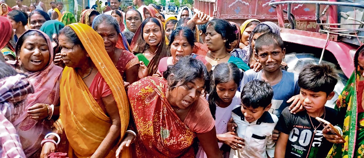 बाइक की ठोकर से घायल महिला की इलाज के दौरान पटना में मौत, हंगामा