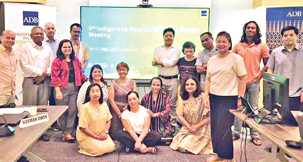 विकास कार्यों से आदिवासी संस्कृति और पर्यावरण प्रभावित न हो