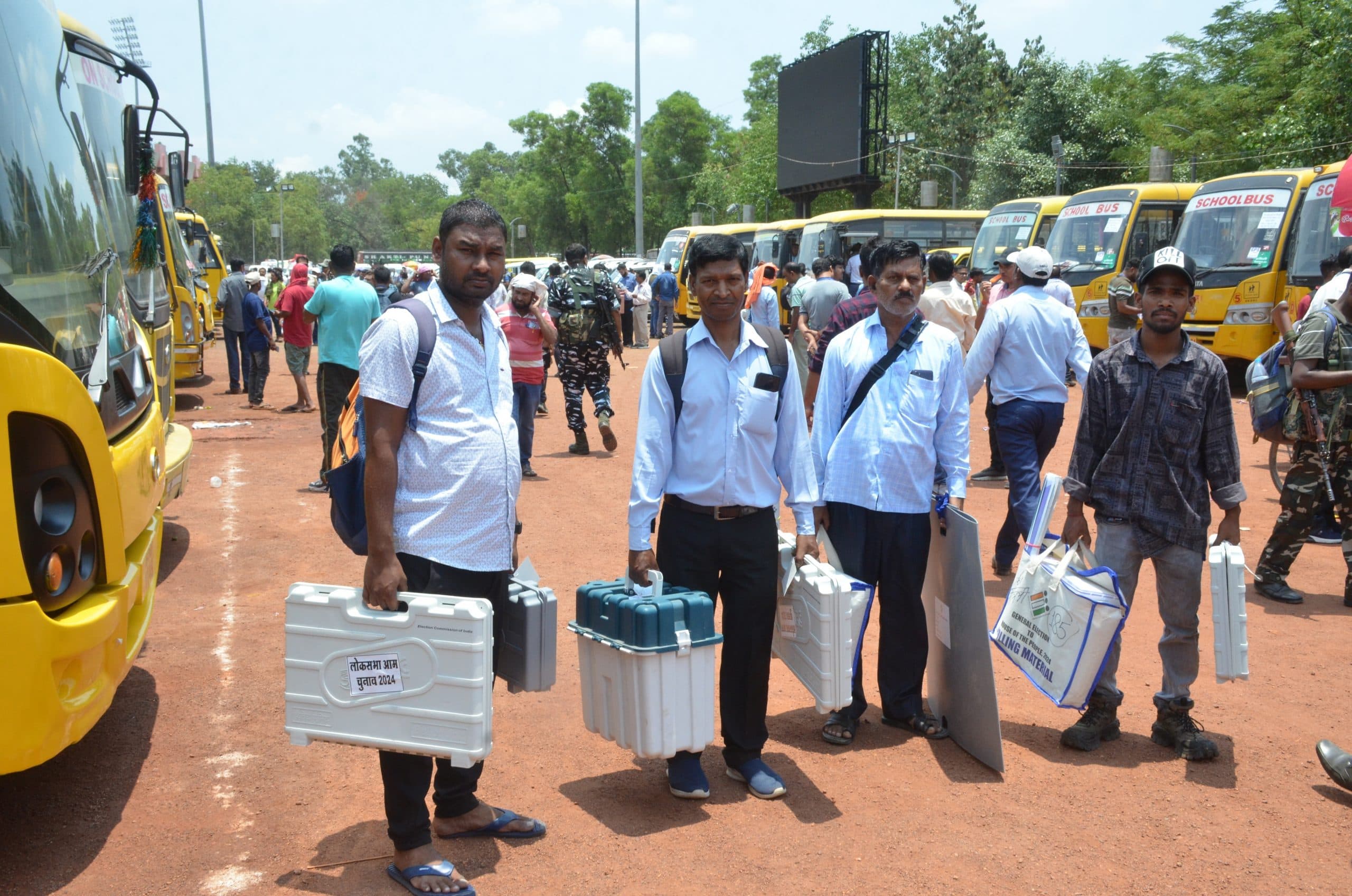 छठे चरण की वोटिंग आज, सभी 8963 बूथों पर वेब कास्टिंग से रखी जायेगी नजर : सीइओ