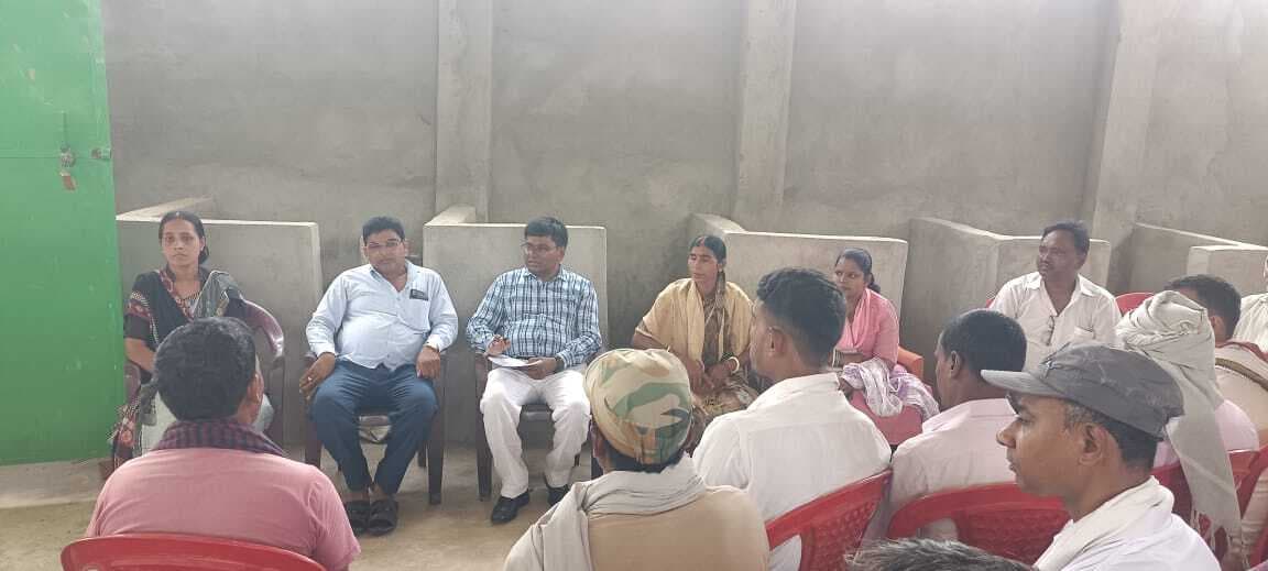 प्रत्येक माह यूजर चार्ज का करें कलेक्शन : बीडीओ