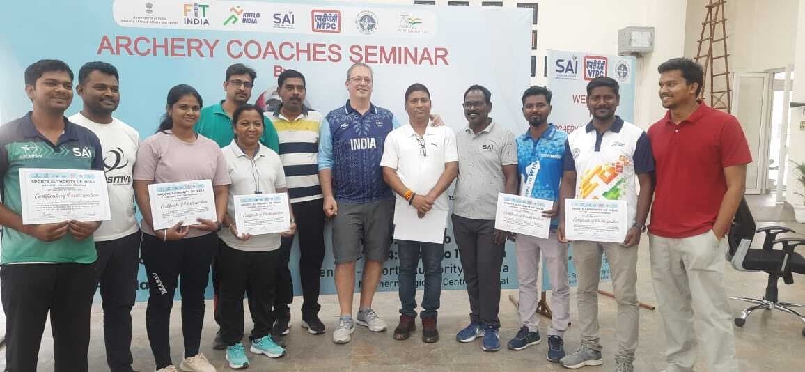 अंतरराष्ट्रीय तीरंदाजी सेमीनार मे शहर के तीन कोच हुए शामिल