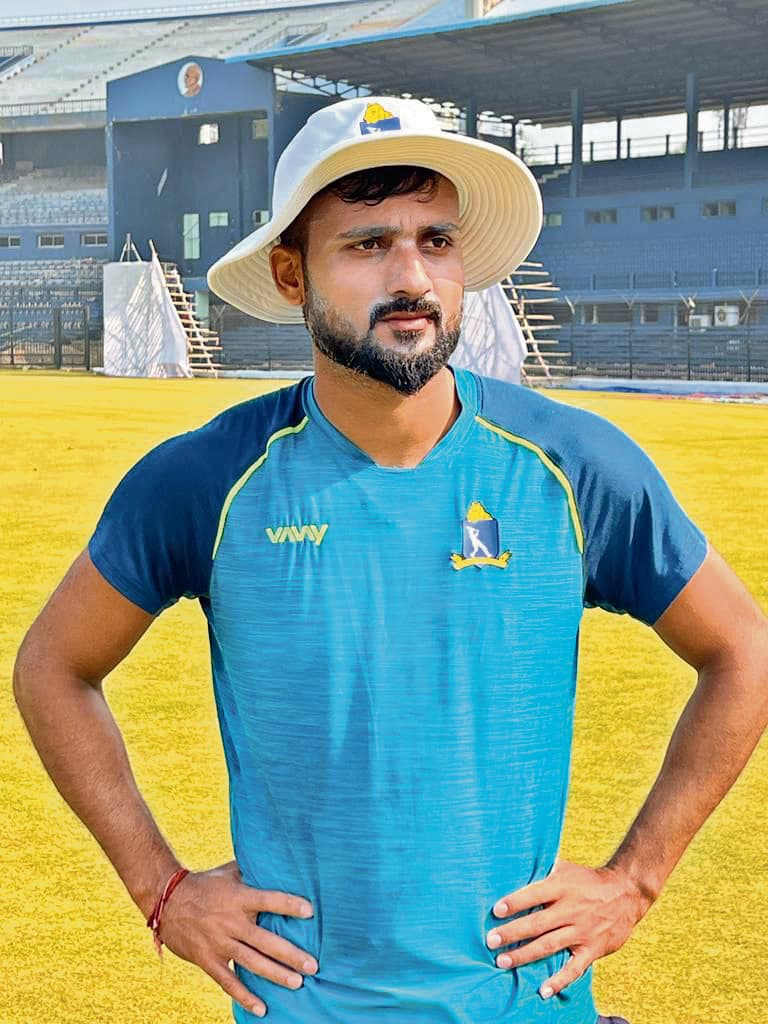 मतदाता जागरूकता आइकॉन पद से हटाये गये क्रिकेटर आकाशदीप