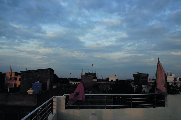 आज से दिखेगा रेमल का असर : राज्य में छायेंगे बादल, चलेगी तेज हवा