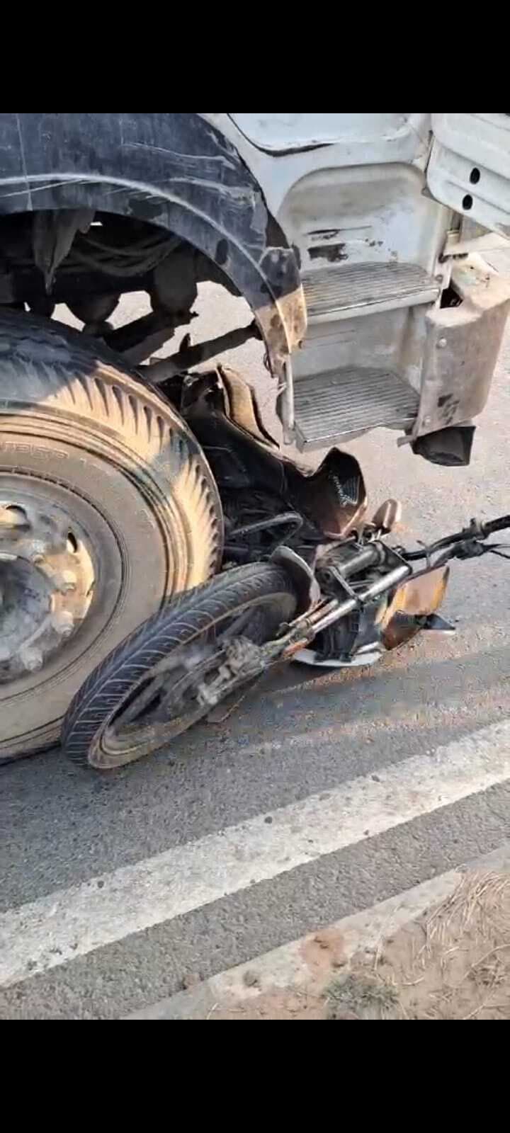 बाइपास पर ट्रक ने युवक को रौंदा, मौत पर हंगामा