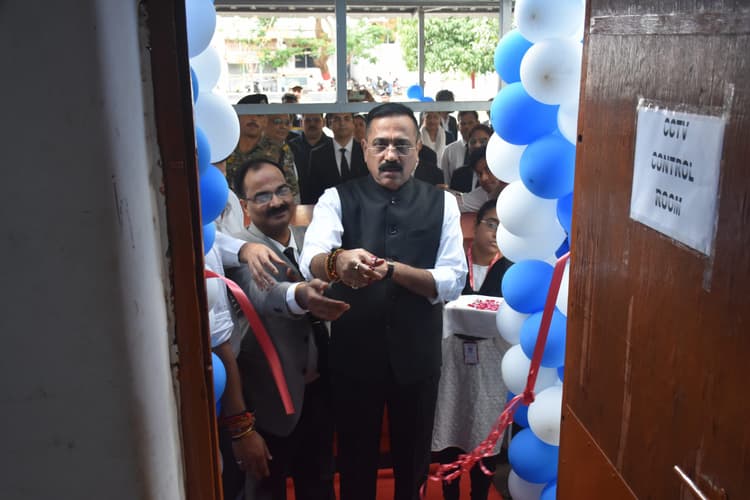 हाइकोर्ट के जस्टिस ने सिविल कोर्ट में सीसीटीवी कंट्रोल रूम व चिकित्सा सेवा केंद्र का किया शुभारंभ
