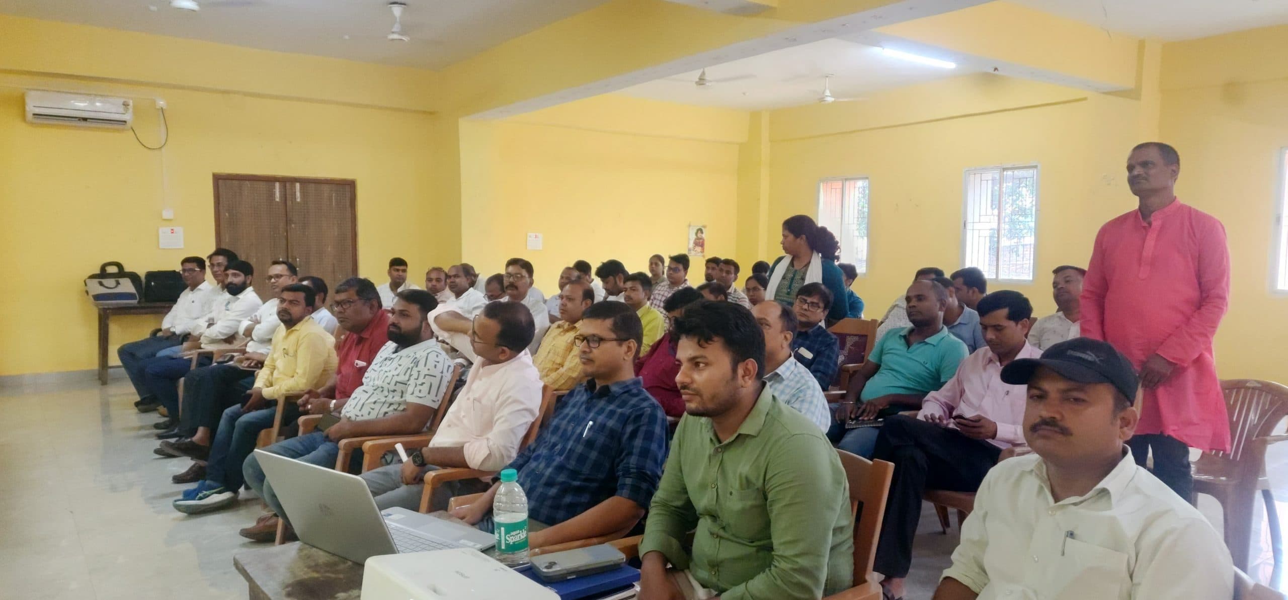 स्वास्थ्य विभाग की समीक्षात्मक बैठक में नियमित टीकाकरण पर रहा जोड़