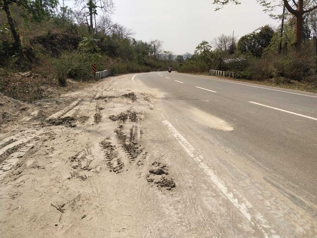 एनजीटी के निर्देश का खुलेआम हो रहा है उल्लंघन