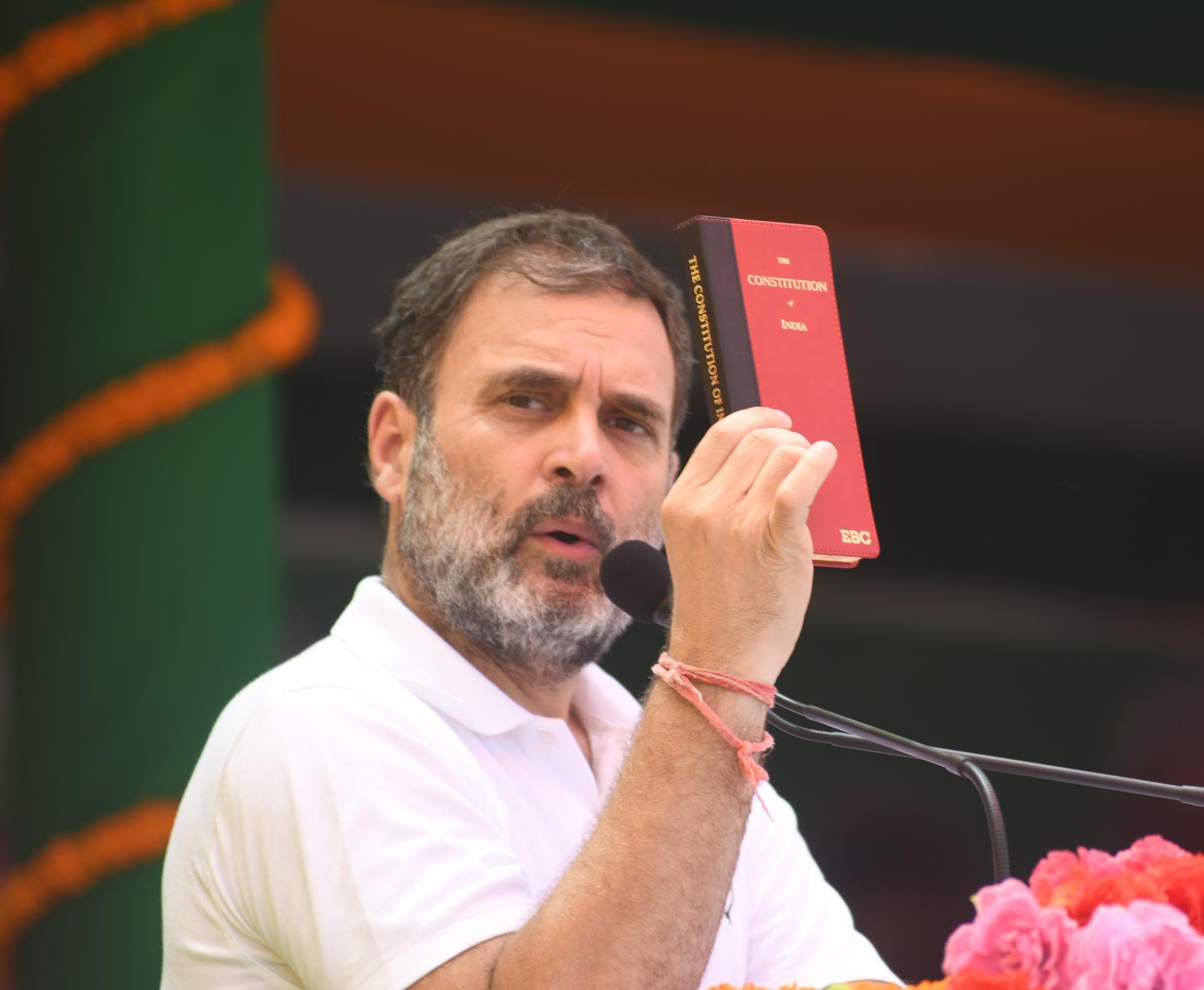 देश के संविधान को रद्द करना चाहती है भाजपा : राहुल गांधी
