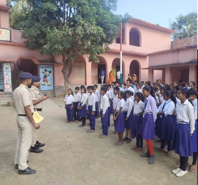 आग से सुरक्षा को लेकर चलाया गया जागरूकता अभियान