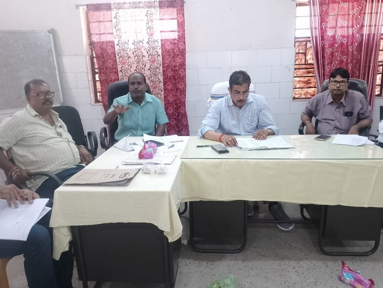 मतदान के दिन बूथों पर रहेंगी प्राथमिक स्वास्थ्य सुविधाएं : एमओआइसी