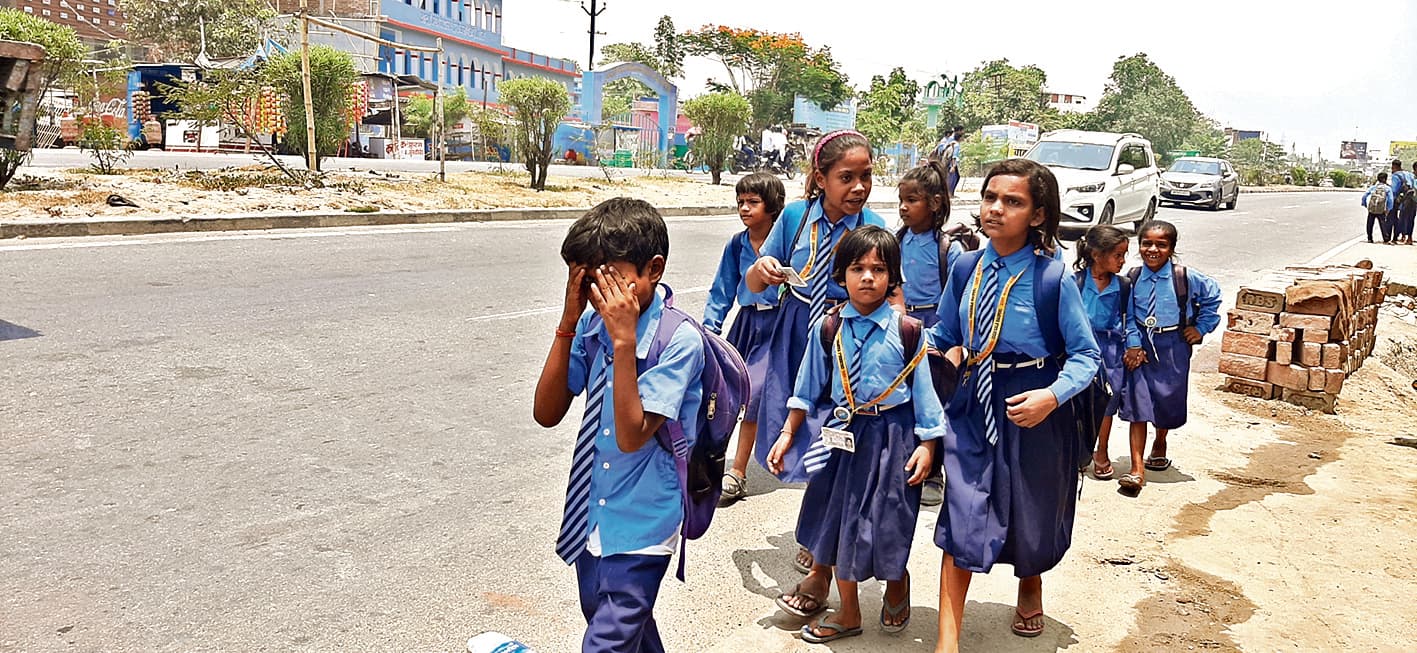 नौतपा में आसमान से बरस रही आग, गर्मी के टॉर्चर से लोग हुए व्याकुल