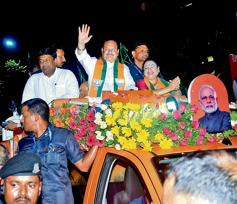 देबश्री चौधरी के समर्थन में नड्डा ने किया मेगा रोड शो