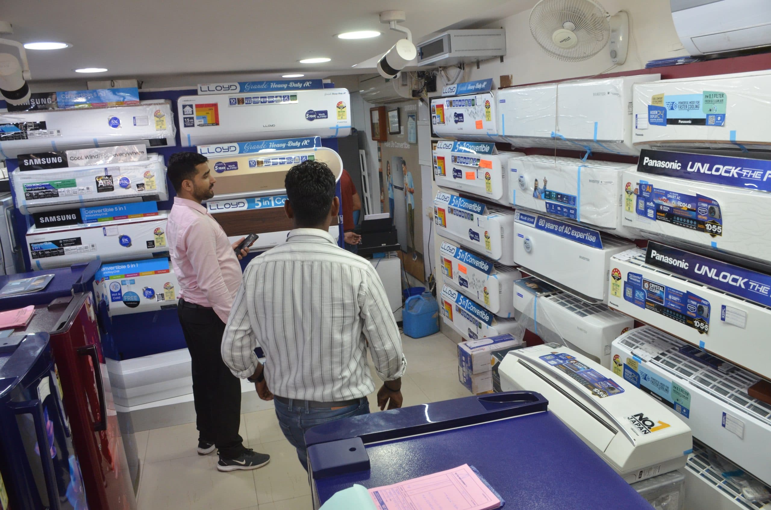 पारा के साथ चढ़ा एसी, कूलर और पंखों का बाजार