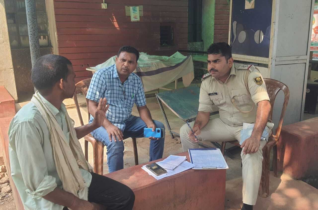 सोशल मीडिया पर आपत्तिजनक फोटो डालने से आहत महिला ने की खुदकुशी