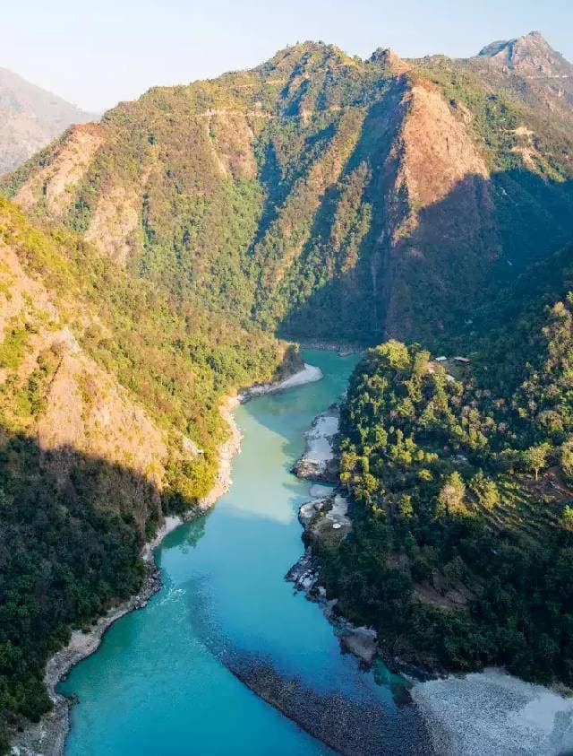 Namami Ganga: इको-सिस्टम का विकास कर गंगा जीर्णोद्धार के योजनाओं को मिली मंजूरी