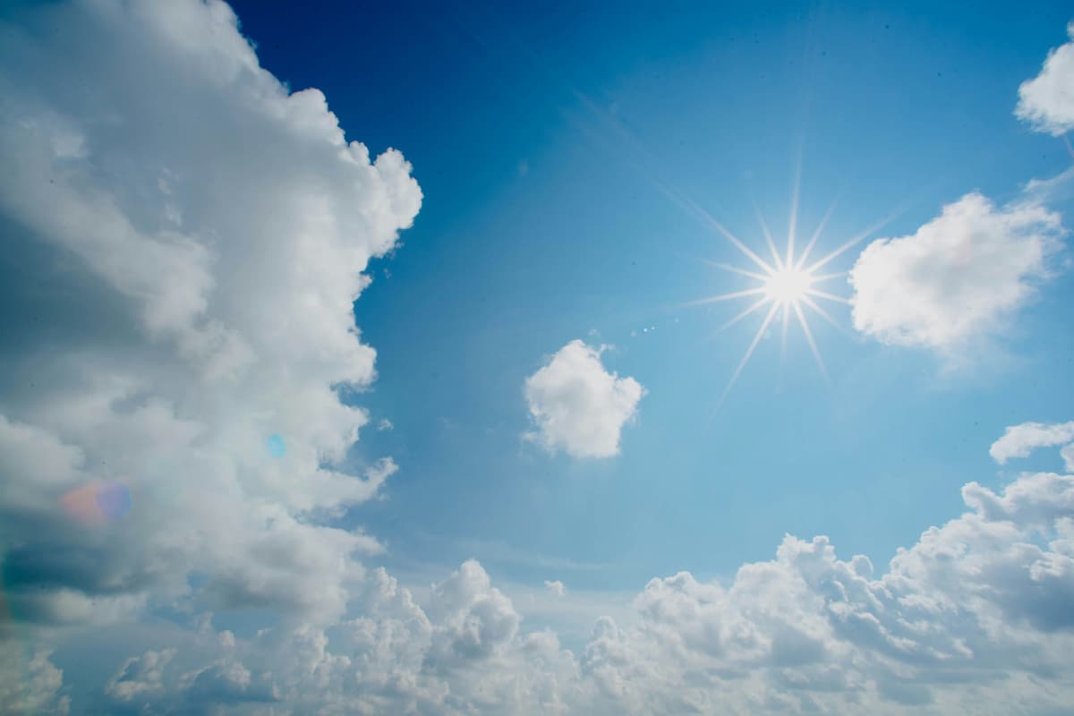 Heat Stroke: 45 डिग्री के गर्म थपेड़े ले लेते हैं डेढ़ लाख लोगों की जान