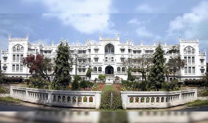 Bihar: पटना वीमेंस कॉलेज ने रचा इतिहास, नैक में A++ ग्रेड पानेवाला बिहार का पहला कॉलेज बना