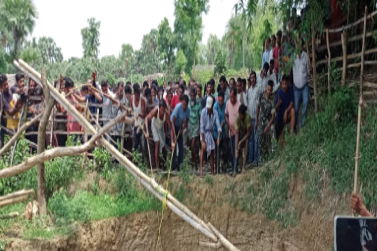 जामताड़ा में बड़ा हादसा, निर्माणधीन कुंआ की मिट्टी धंसने से 1 मजदूर की मौत, दूसरा घायल