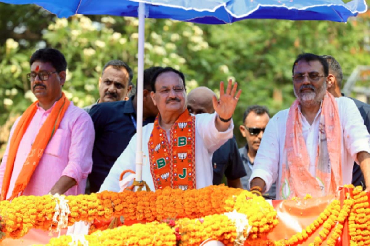 Jharkhand Lok Sabha Election: जेपी नड्डा ने देवघर में किया भव्य रोड शो, BJP प्रत्याशी के पक्ष में मांगा वोट