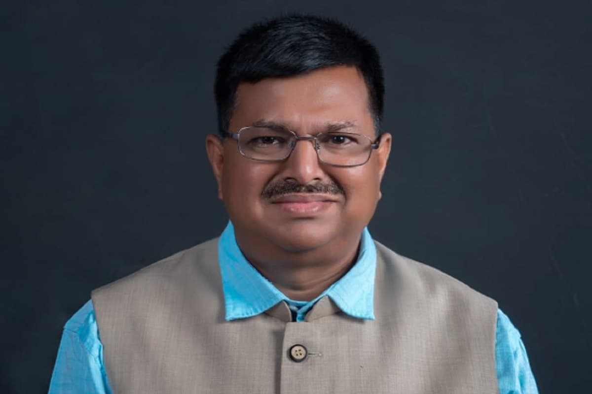 झामुमो ने एक और बागी नेता पर की कार्रवाई, पूर्व विधायक जेपी वर्मा पार्टी से निलंबित