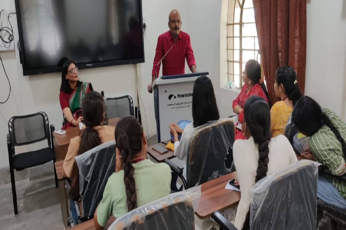 कोलकाता में मनाई गयी गुरुदेव रवीन्द्रनाथ टैगोर और सआदत हसन मंटो की जयंती