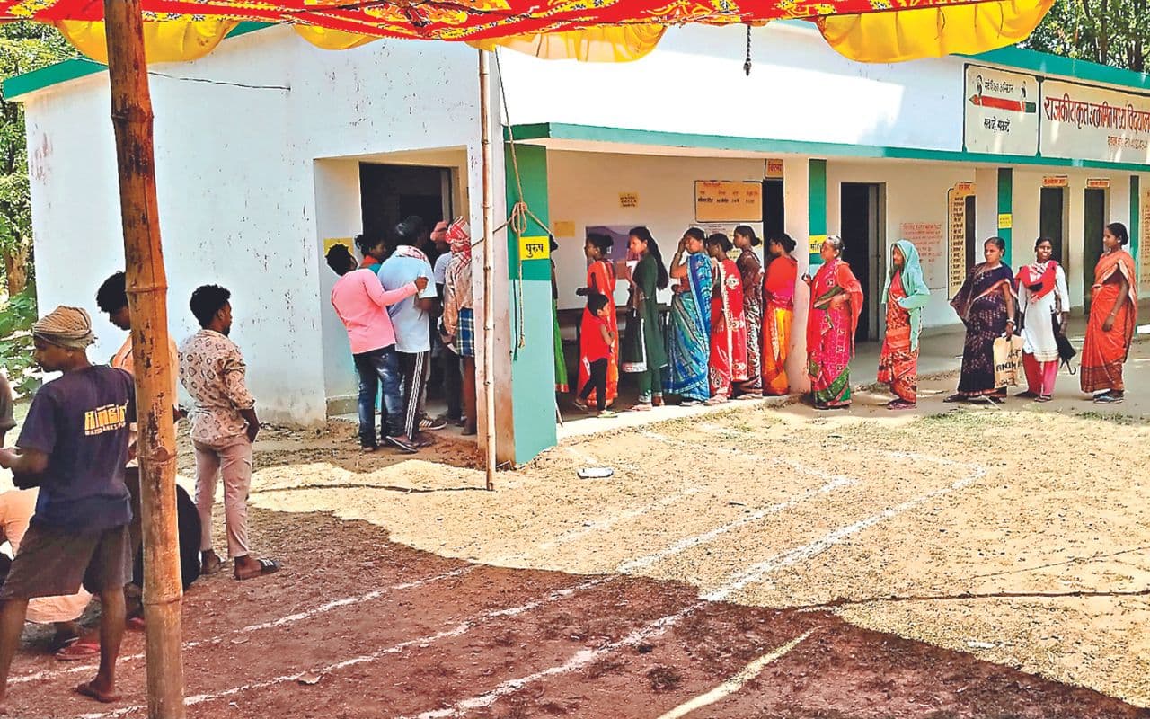 Ranchi Lok Sabha: रांची लोकसभा के सबसे अंतिम बूथ पर 85 फीसदी मतदान