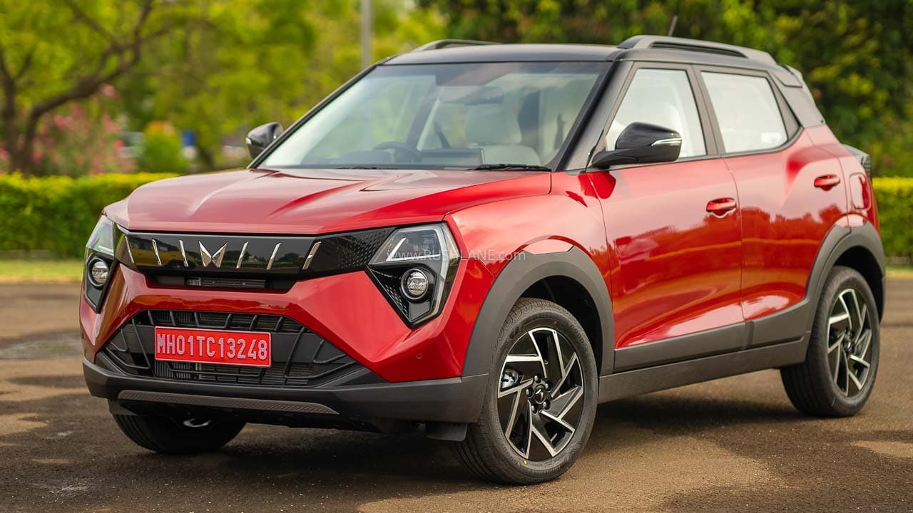 Mahindra XUV 3XO: एक दिन में 1500 3XO की हुई डिलीवर, एक घंटे में मिली थी 50,000 बुकिंग