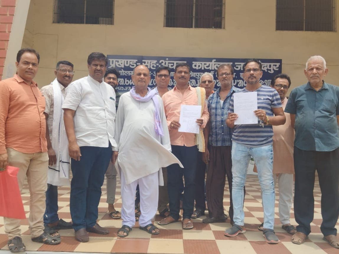 120 फीट का नाला,अतिक्रमण के बाद 20 फीट नाली में हो गया तब्दील