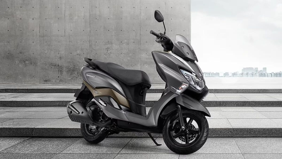 Suzuki Burgman Street 125 खरीदने से पहले पढ़ें ये खबर, मिलेगी बड़ी जानकारी