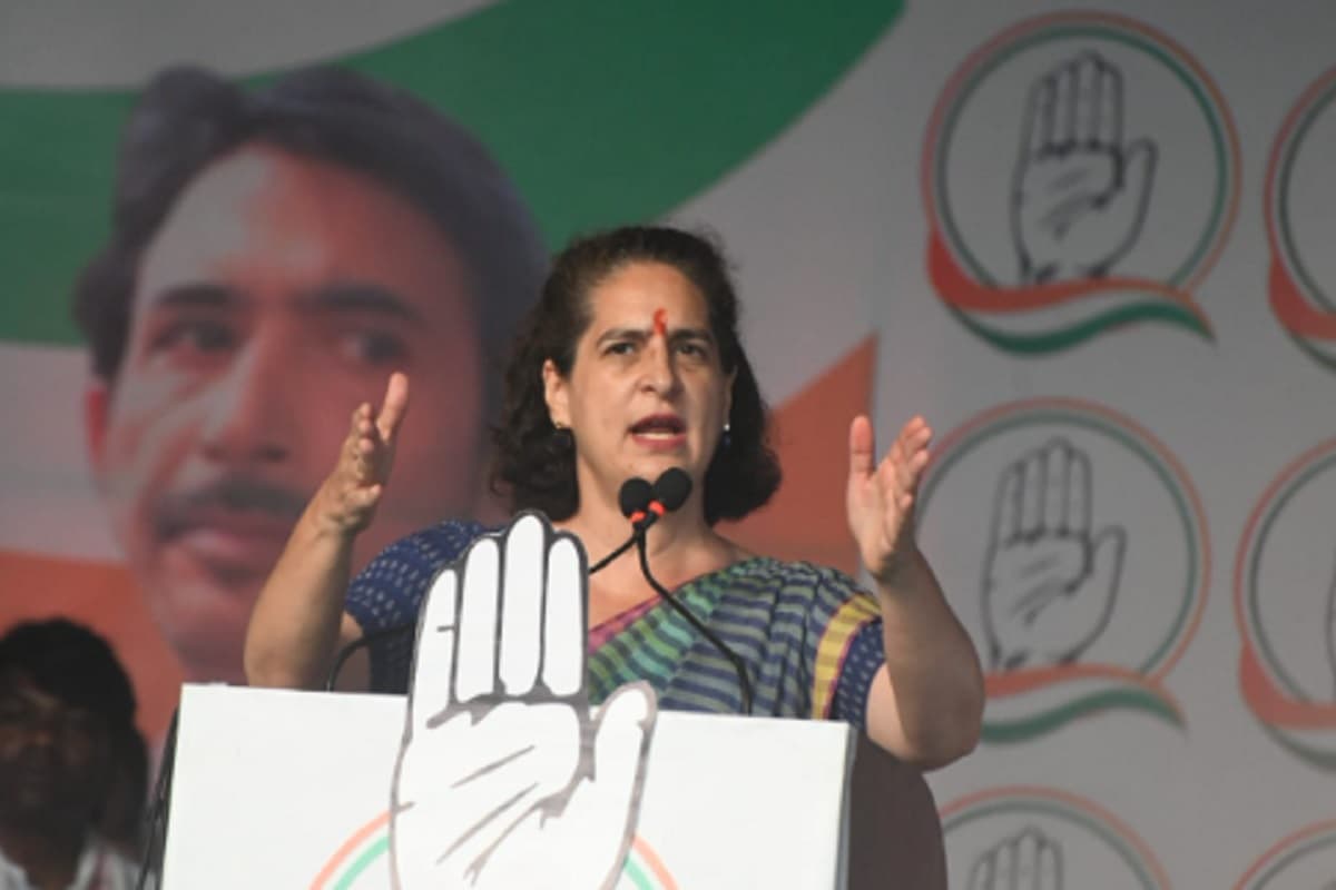 PM मोदी के मुंह से महंगाई का एक शब्द नहीं निकलता, प्रियंका गांधी ने बोला हमला, महिलाओं के साथ किया पारंपरिक नृत्य