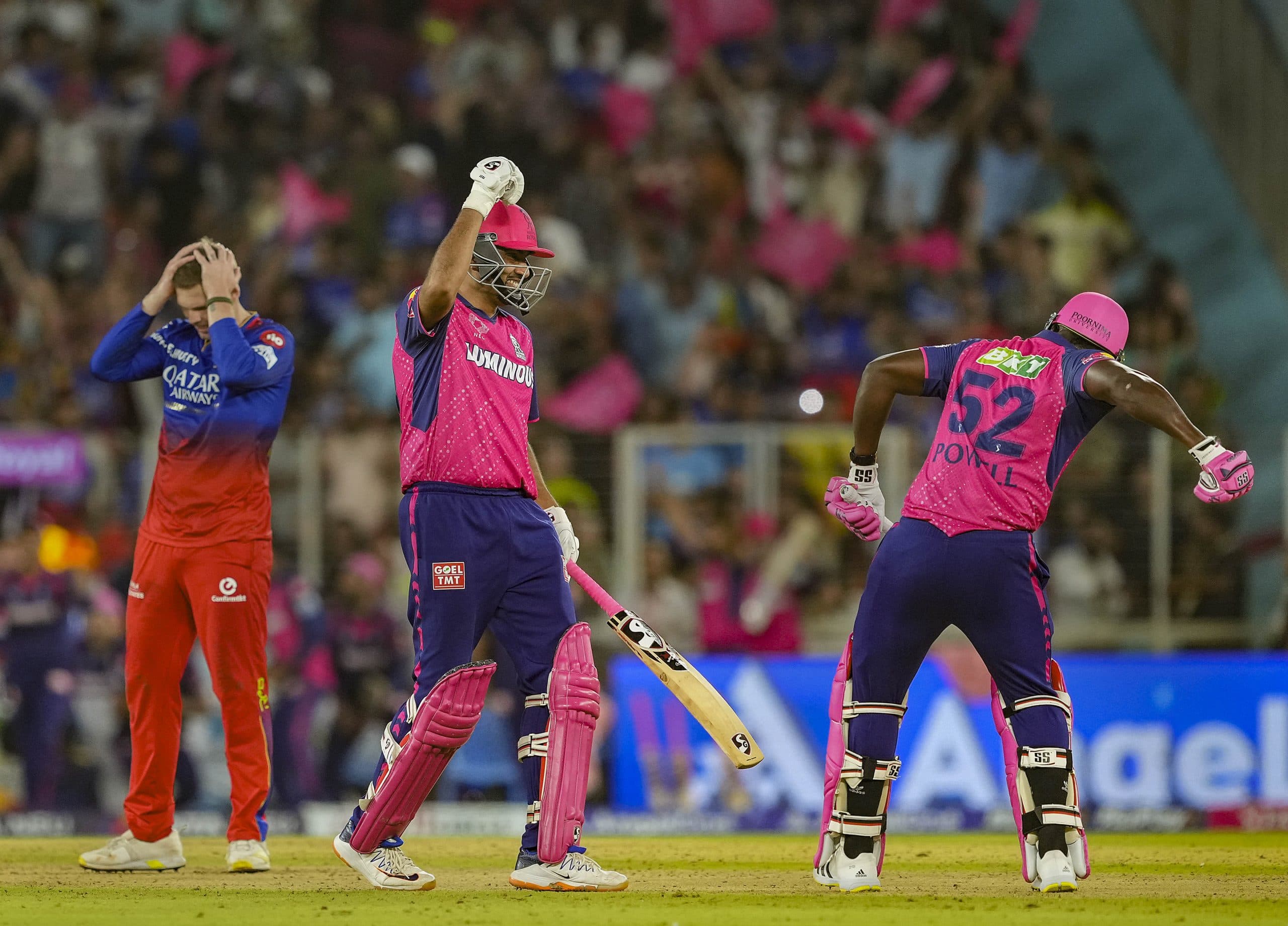 प्लेऑफ मुकाबले में हारने के बाद RCB के नाम दर्ज हुआ ये अनोखा रिकाॅर्ड, यहां भी CSK को पछाड़ा