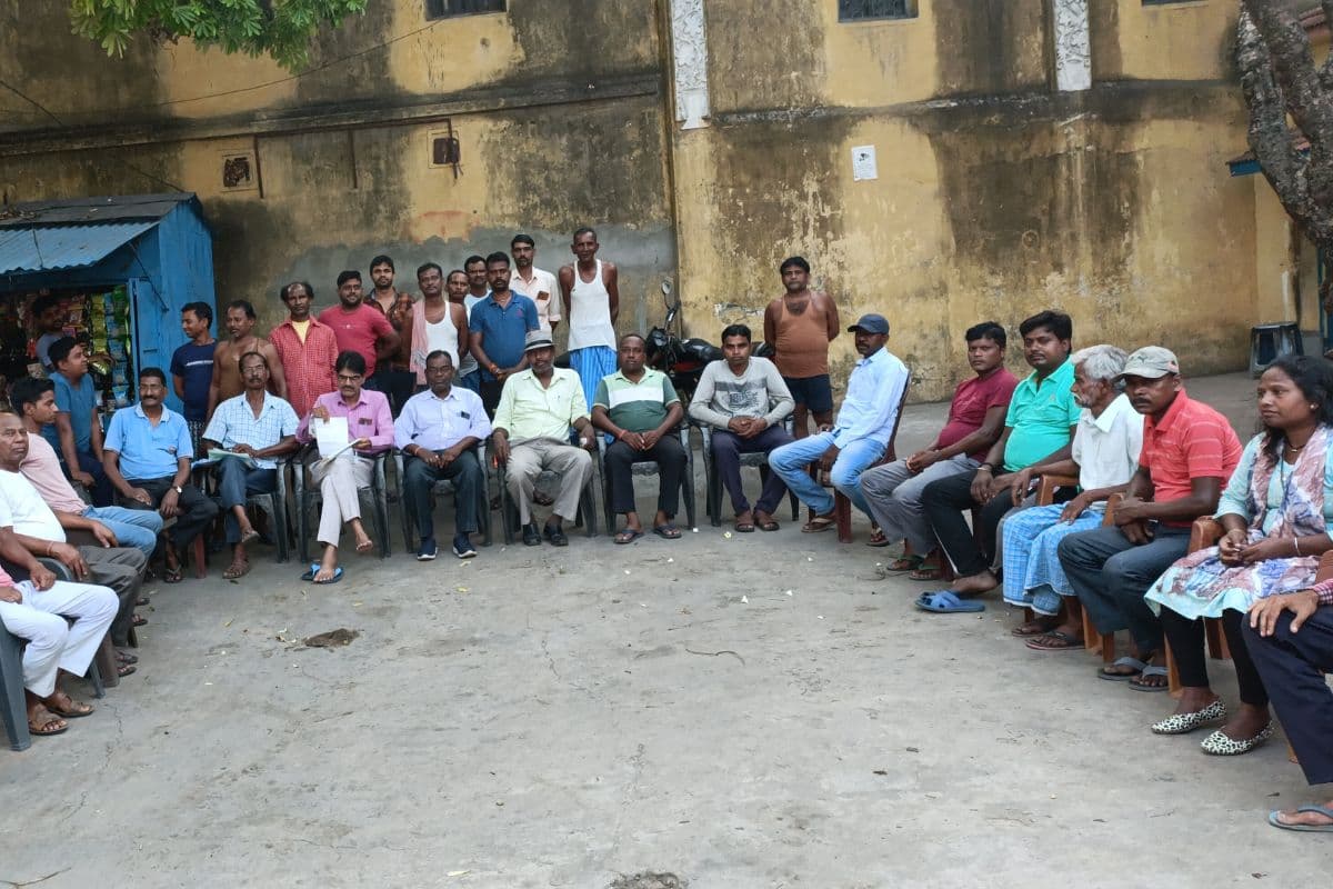 Lok Sabha Elections 2024: धनबाद की सिंदरी बस्ती में महापर्व का नहीं दिख रहा उत्साह, आखिर ये क्यों खुद को बता रहे उपेक्षित नागरिक?