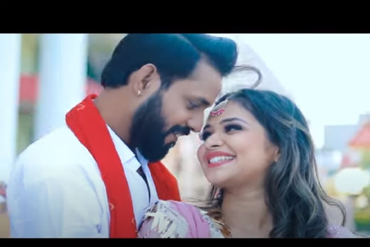 Bhojpuri Song : स्नेहा उपाध्याय का नया गाना ‘पिया मीठी मीठी बोले बतिया…’ बना रहा दीवाना