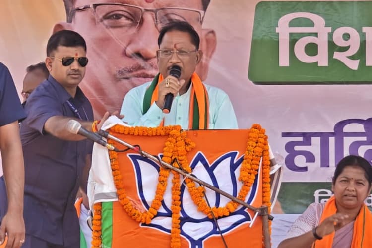 Lok Sabha Election 2024: छत्तीसगढ़ के सीएम विष्णुदेव साई ने गीता कोड़ा के समर्थन में की चुनावी सभा, राज्य सरकार पर साधा निशाना