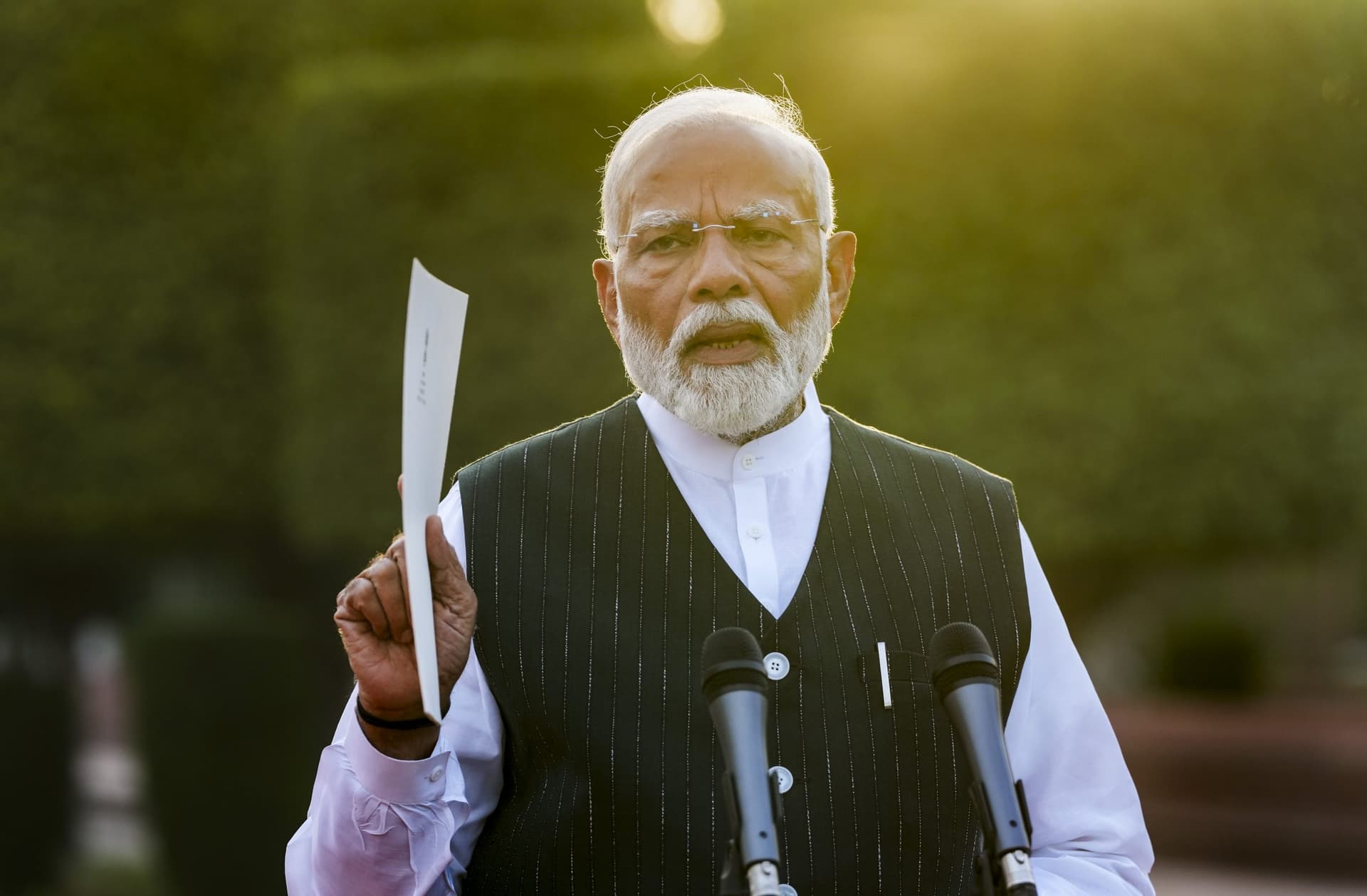 Narendra Modi: '9 जून को लूंगा शपथ' बोले नरेंद्र मोदी- 25 करोड़ लोगों को गरीबी से निकलना गर्व की बात