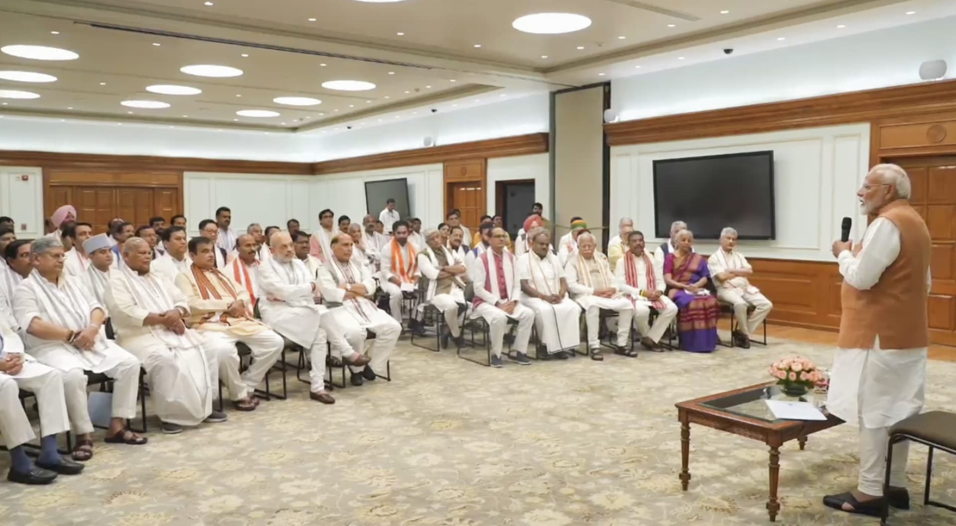 MODI 3.0: बिहार से इन चेहरों का मंत्री बनना लगभग तय, पीएम मोदी ने चाय पर बुलाया, आज लेंगे शपथ!