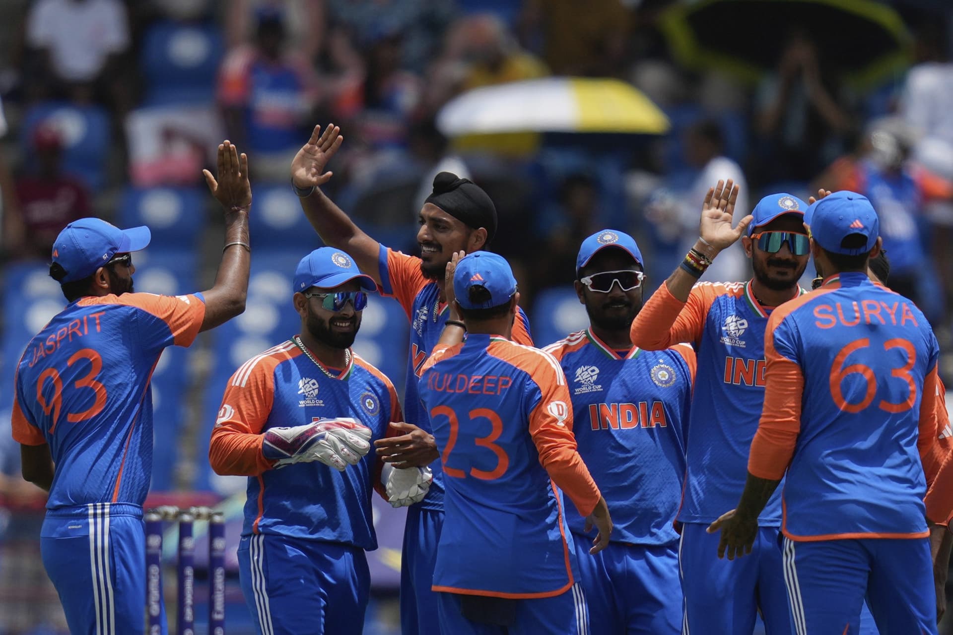 IND vs AUS: भारत ने ऑस्ट्रेलिया को 24 रनों से रौंदा, सेमीफाइनल में इंग्लैंड से होगी टक्कर