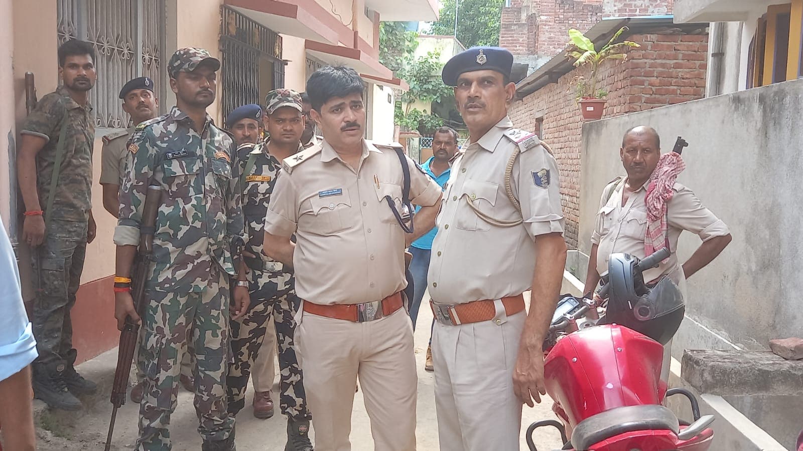 गया में दिनदहाड़े महिला की गला रेतकर हत्या, मामला रंजिश का या कुछ और? जांच में जुटी पुलिस