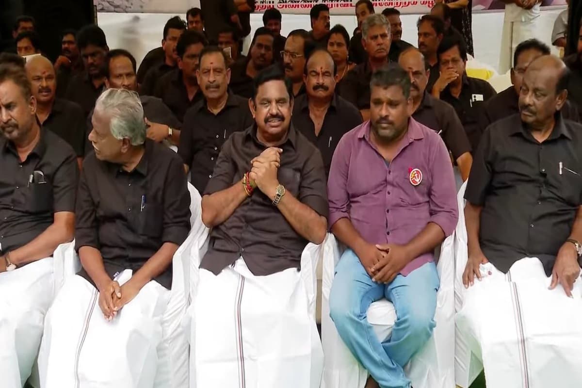 Hunger Strike: तमिलनाडु में गरमाई सियासत, AIADMK ने शुरू की भूख हड़ताल