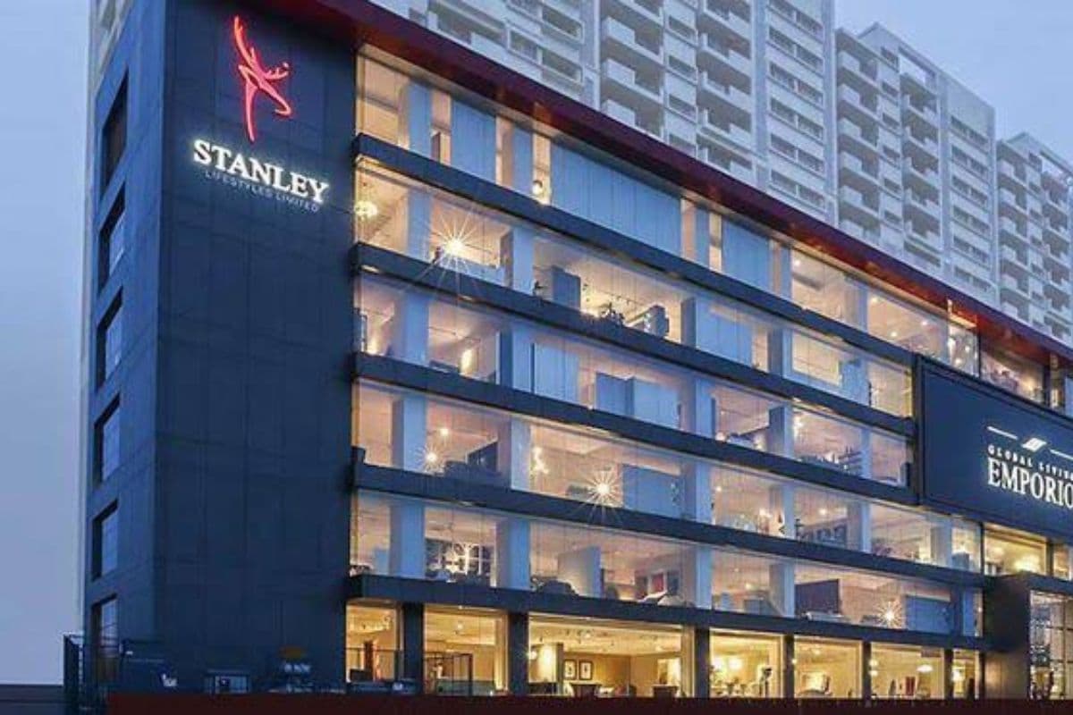 रॉकेट की तेजी से चढ़ गया इस फर्नीचर कंपनी का IPO, आजमा सकते हैं किस्मत