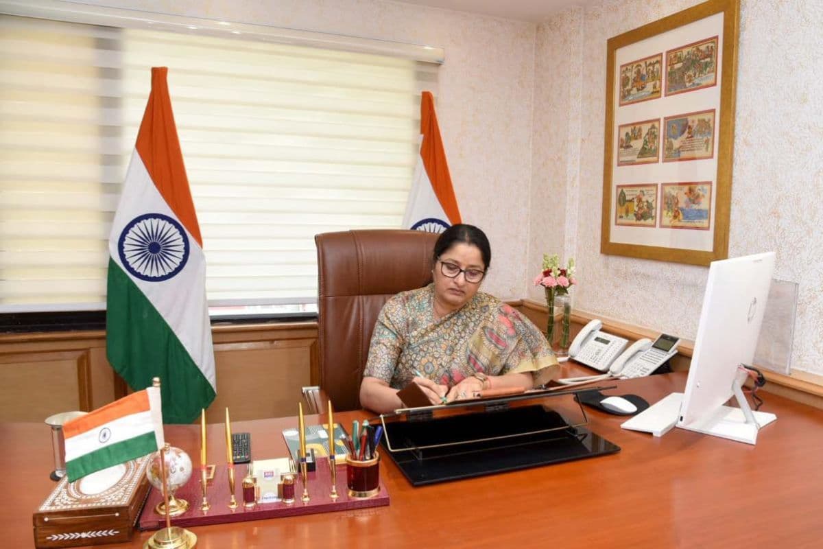 अन्नपूर्णा देवी ने केंद्रीय महिला एवं बाल विकास मंत्रालय का संभाला कार्यभार, बोलीं-पीएम मोदी के विकसित भारत के सपने को करेंगी पूरा