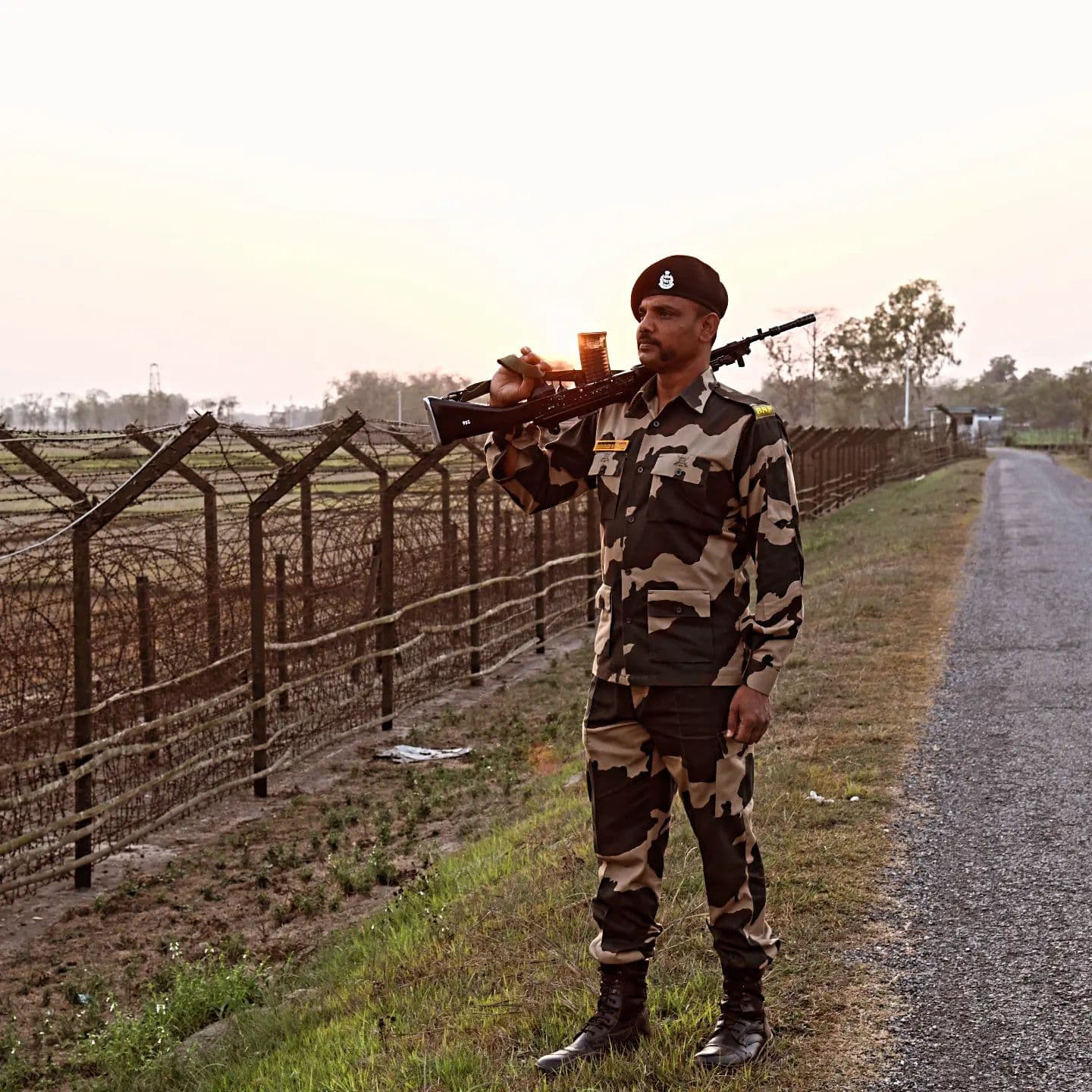 BSF recruitment : बॉर्डर सिक्योरिटी फोर्स में एसआई, हेड कांस्टेबल एवं कांस्टेबल के 162 पदों पर करें आवेदन