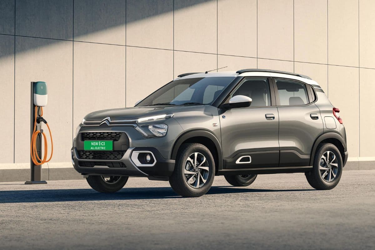 Electric Cars के मेंटनेंस को लेकर ना हों लापरवाह, इन खास टिप्स को करें फॉलो