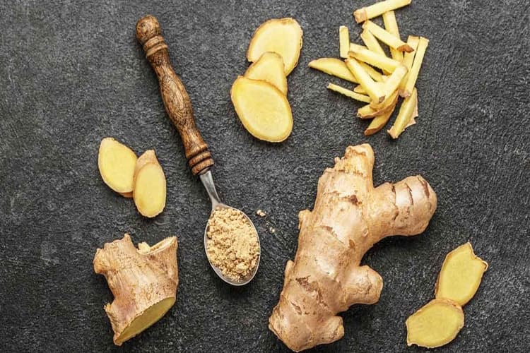 Ginger Juice: अदरक का जूस पीने के 5 सबसे बड़े फायदे