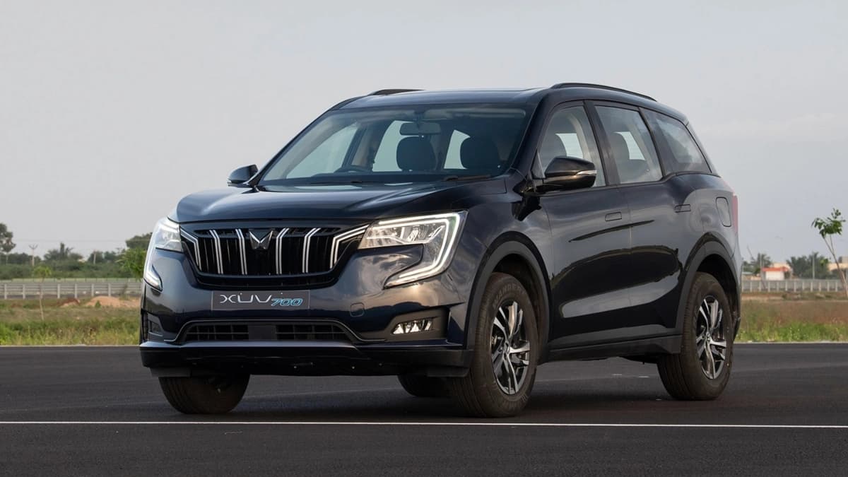 Mhindra XUV700 की 2 लाख यूनिट के प्रोडक्शन पूरा होने पर कंपनी ने इसे सेलिब्रेट करने का फैसला लिया है , X7 लाइनअप रेंज कंपनी 2 से ज्यादा का छूट दे रही है. Mhindra XUV700 की 2 लाख यूनिट के प्रोडक्शन पूरा होने पर कंपनी ने इसे सेलिब्रेट करने का फैसला लिया है , X7 लाइनअप रेंज कंपनी 2 से ज्यादा का छूट दे रही है.