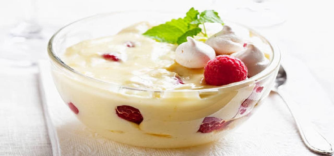 Fruit Custard Recipe: गर्मी के मौसम में बच्चों के लिए बनाएं फ्रूट कस्टर्ड, जानें बनाने की विधि