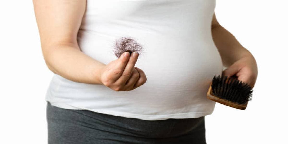Post-Pregnancy Hair Loss: गर्भावस्था के बाद बालों के झड़ने से हैं परेशान, फॉलो करें ये टिप्स