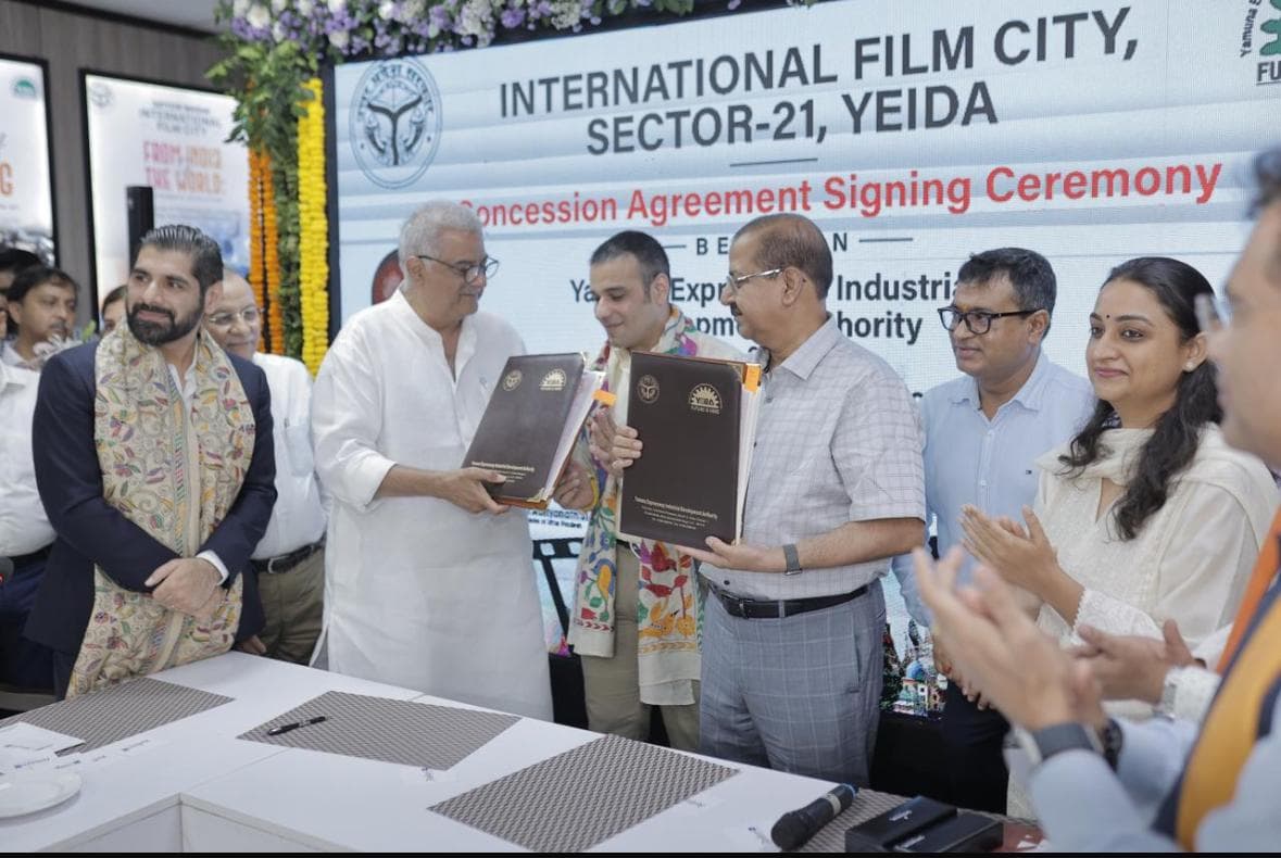 Noida Film City: नोएडा में 1510 करोड़ रुपए से बनेगी अंतर्राष्ट्रीय फिल्म सिटी, 3 साल में तैयार होगा फिल्म इंस्टीट्यूट