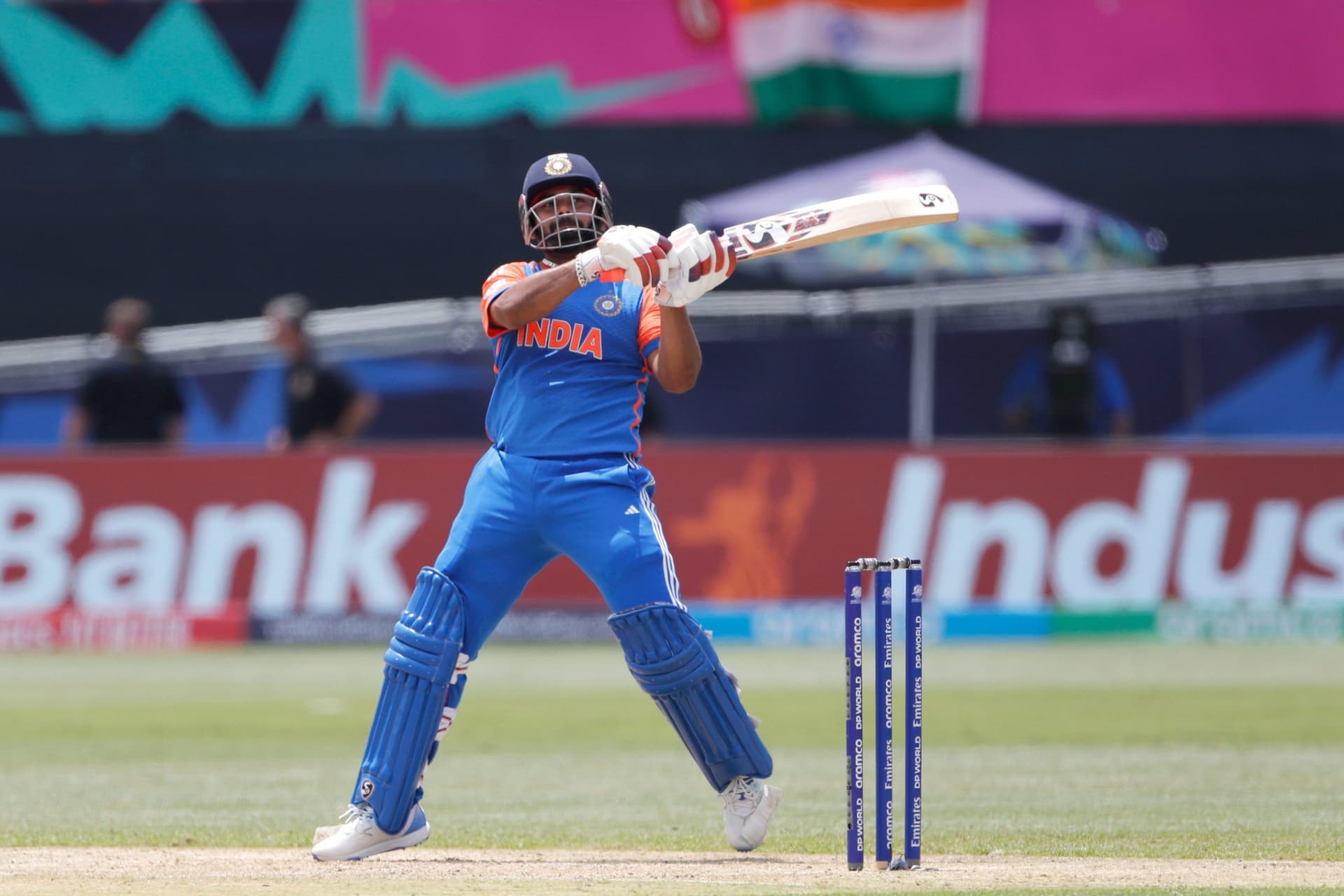 T20 World Cup: पाकिस्तान के खिलाफ मैच से पहले रोहित शर्मा की चोट ने बढ़ाई भारत की टेंशन