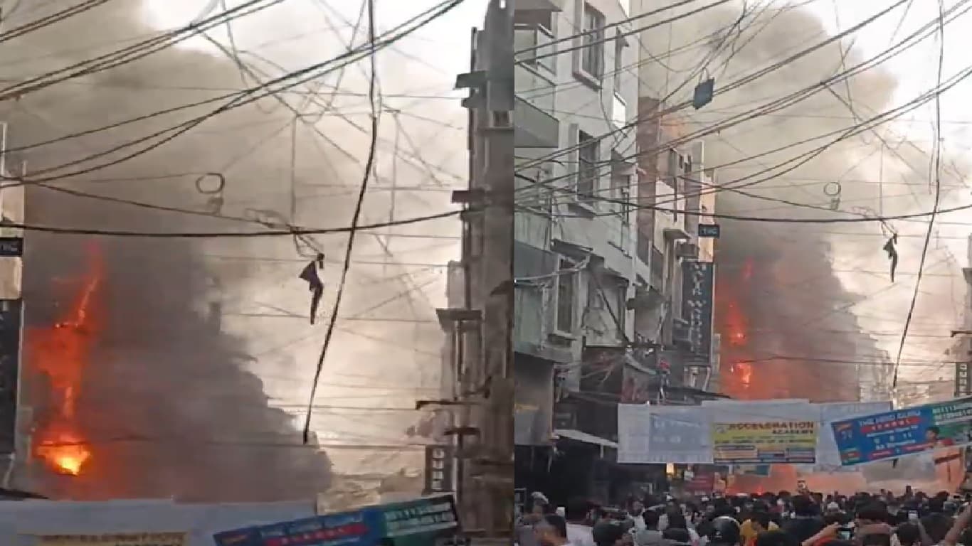 Shaheen Bagh Fire: दिल्ली के शाहीन बाग इलाके में भीषण आग, मौके पर दमकल की 18 गाड़ियां मौजूद